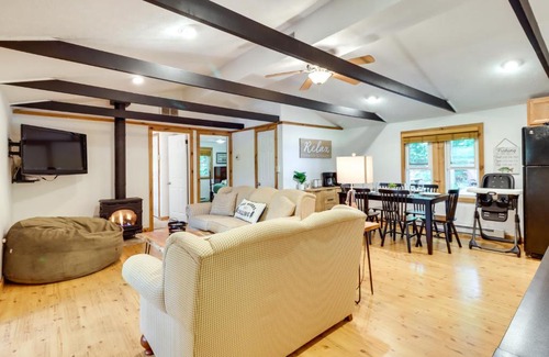 Pocono Lake House | Walk to Beaches Tree-Lined Pocono Lake Retreat!