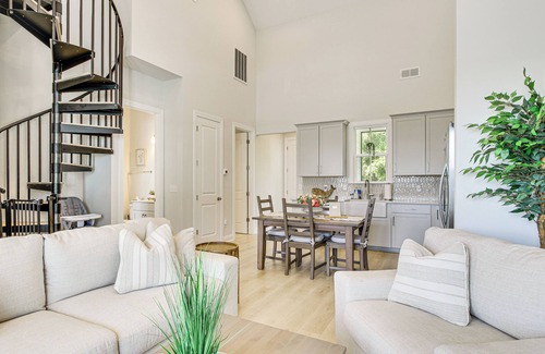 Greenwood House | Walk to Boat Ramp: Lake Greenwood Getaway!