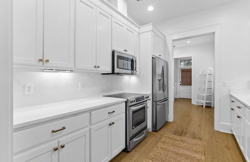 Forest District House | Walk to Camp WaterColor! LSV, Bikes, Pet Friendly! Perfect for Families!