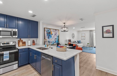 Oxford Condo | Walk to Campus, Short Drive to the Square!