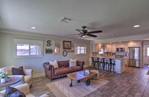 Gilbert House | Walk to Downtown Gilbert Home with Fire Pit!