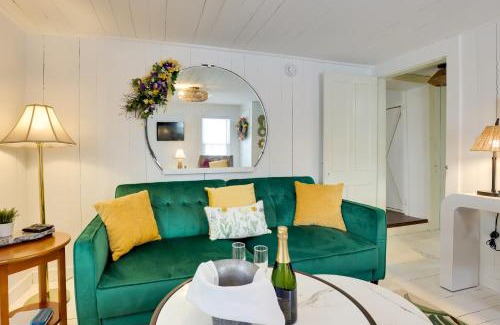 Hammondsport Apartment | Walk to Eats Mtn-View Hammondsport Hideaway!