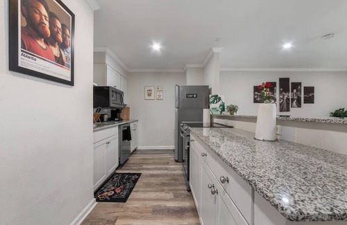 Downtown Atlanta Condo | Walk to Everything | Affordable Condo in Downtown