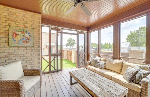 Eufaula House | Walk to Lake Home with Community Perks in Canadian!