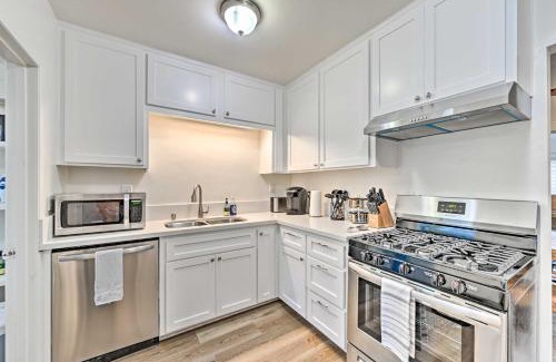 Old Poway House | Walk to Poway Farmers Market Family Retreat!