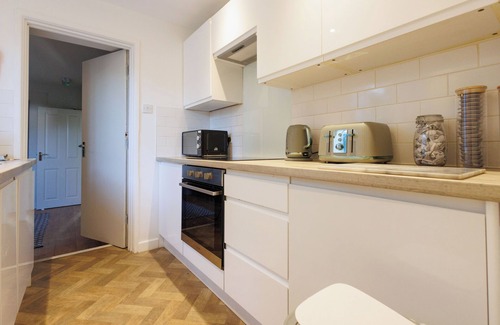 Bournemouth City Centre House | Walk to the beach in 4 minutes.