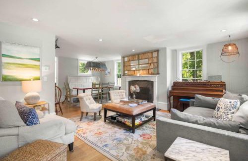 Orleans Apartment | Walk to Town Fully Renovated