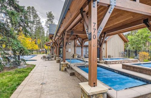 Warrior's Mark House | WALK to Town, Hikes, & Ski Lift! Pool & Hot Tubs!
