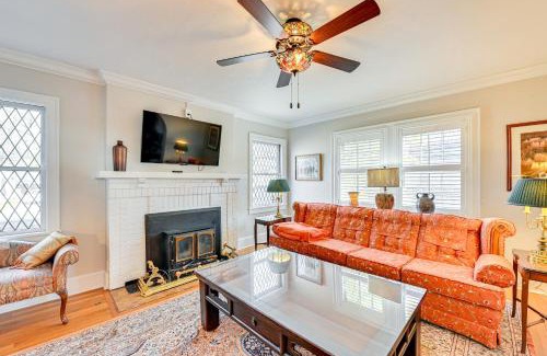 Lexington House | Walk to UK Campus Charming Home with Patio!