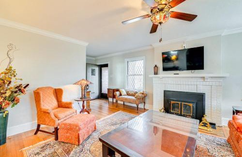 Lexington House | Walk to UK Campus Charming Home with Patio!