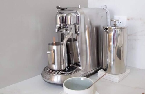 Williamstown House | Walk to Williams * Steam Sauna * Ritz-Carlton Bed