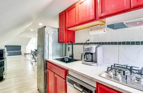 Arlington Heights House | Walkable Abode in Stroudsburgs Business District!