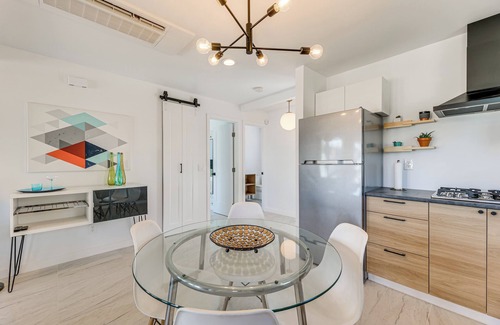 Downtown House | Walkable Downtown Chandler Oasis w/Private Patio