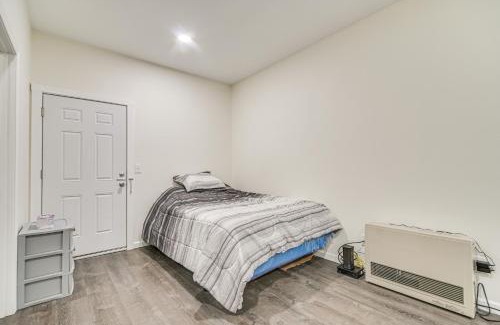 Waterville Apartment | Walkable, Low-Key Waterville Studio with Parking!