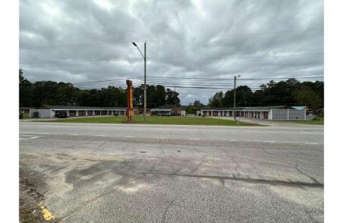 Dothan Hotel | Walkers Inn by Hotel O Dothan US 84