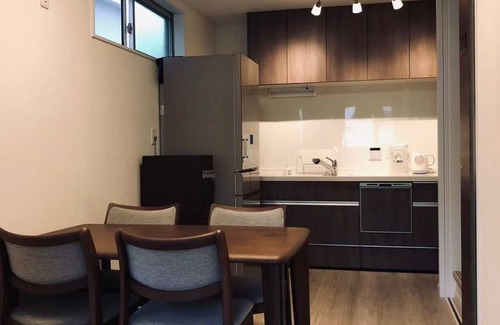 Taisho-ku House | Walking distance from Kyocera Dome! Good access to Umeda, USJ, Namba, Shinsaibashi. 6 people + free parking. Bathroom TV, dishwasher, washing machine, dryer, bidet, air conditioner, TV, tableware, etc!