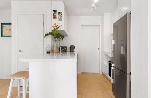 Pyrmont Apartment | Walking Distance to Darling Harbour