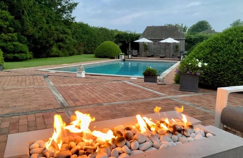Sagaponack House | Walking Distance Town Line Beach - One Week Left - Last Week of August to LD