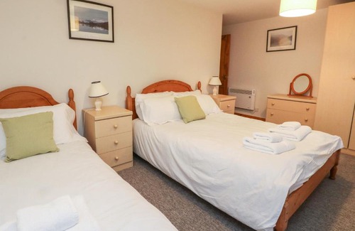Loch Tay House | Wallace