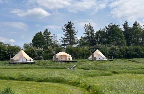 Brackley Cabin | Walltree House Glamping - Cozy Glamping experience