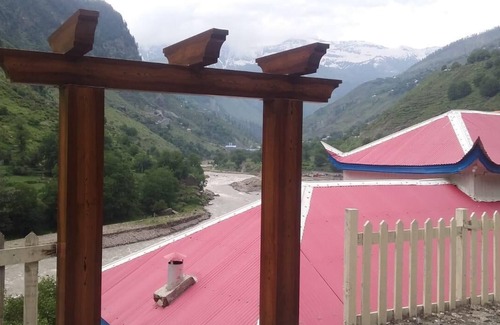 Mansehra Villa | Walnut Cottage Kaghan!