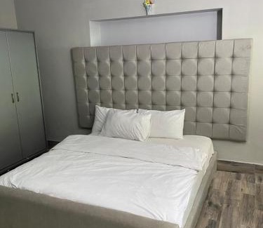 Kohistan House | Walnut Cottage