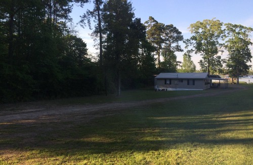Negreet House | Walnut Getaway Is A Family-Friendly Home Away From Home.