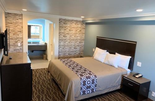 Walnut Valley Hotel | Walnut Inn & Suites West Covina