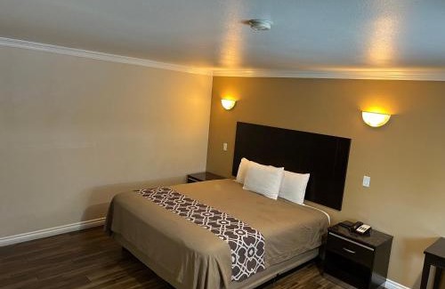Walnut Valley Hotel | Walnut Inn & Suites West Covina