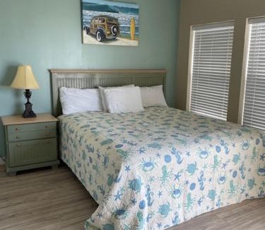 Owings Mills House | Walnut