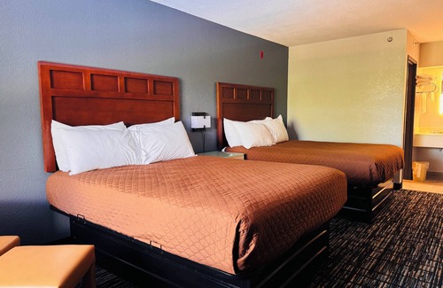 Branson Hotel | Wander Inn