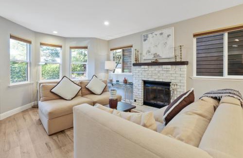 Lodge Hill House | Wanderlust Cambria Seaside Village