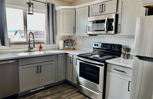 Rapid City House | Wanderlust Villa ⭐️ Excellent Location ⭐️ Movie Room