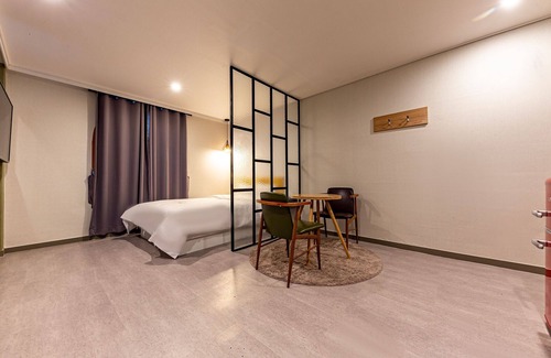 Wando Hotel | Wando Zeus