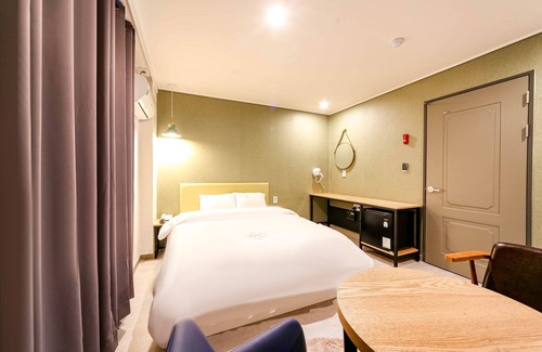 Wando Hotel | Wando Zeus