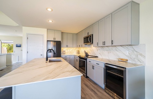 Wapato Point Condo | Wapato Point Halmalka Condo 510-A, 3 bed 2 bath, Sleeps 8, Next to Outdoor Pool