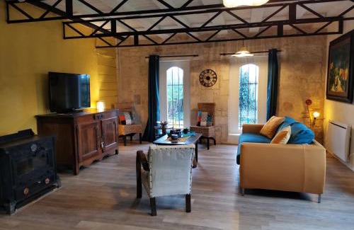 Vendee - Sevre - Autise House | Warm 2 bedroom stone house with garden - Dodo et Tartine