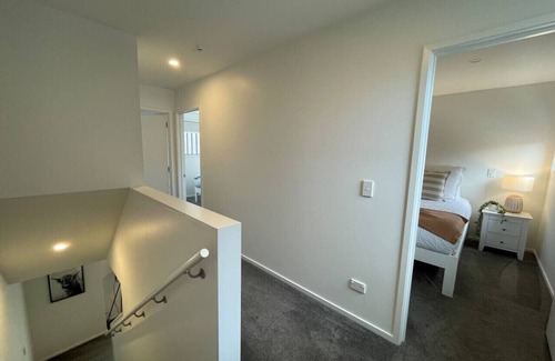 Merivale Apartment | Warm and Stylish 2BR Home