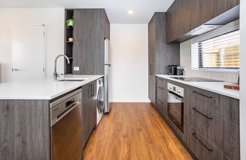 Addington House | Warm & Cozy Near Hagley Park & Court Theatre