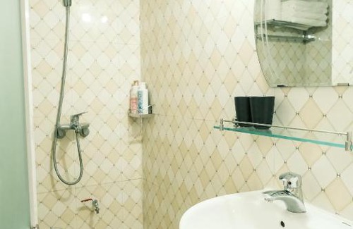 Hanoi Backpacker Quarter House | Warm studio in the old quarter