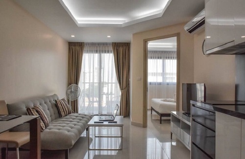 Jomtien Condo | Water Park Condominium Comfort & Design ★
