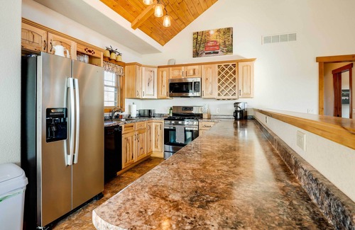 Carroll County House | Water-View Home Half Mile to Table Rock Lake