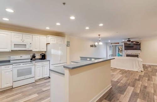 West Ocean City House | Water View Home in West Ocean City, minutes to the Beach and Marinas with Pools