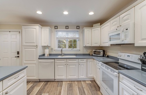 West Ocean City House | Water View Home in West Ocean City, minutes to the Beach and Marinas with Pools