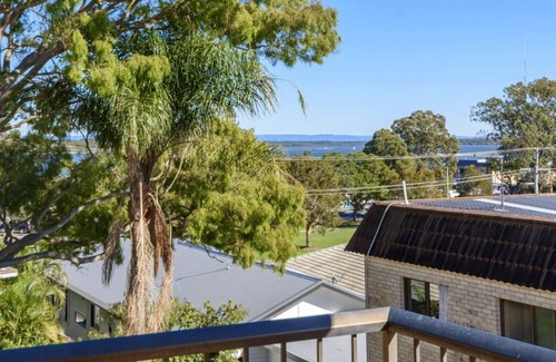 Bellara Apartment | Water Views at Marbrin Lodge