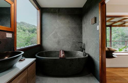 Carool Apartment | Waterfall Lodge