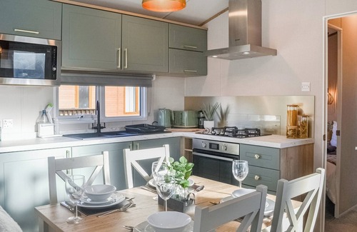 Malton Cottage | Waterfoot Lodge (W09)