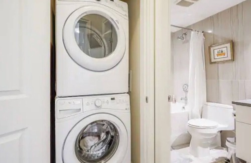 Lower Lonsdale Condo | Waterfront 2 Bedroom Apartment North Vancouver!