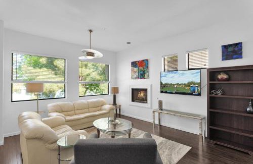 McCormick Ranch House | Waterfront-amazing View W Fireworks-private-gated