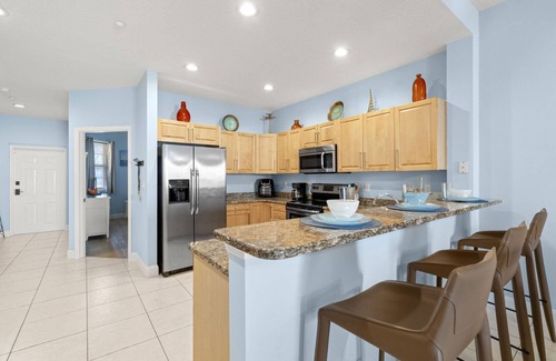 Clearwater Beach Condo | Waterfront Balcony, Close to Beach and Pier 60, Pool, Hot Tub, Free Parking ~ 206 Harborview Grande